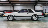 1_1991-Ford-Mustang-Oxford White-107446--34.jpg